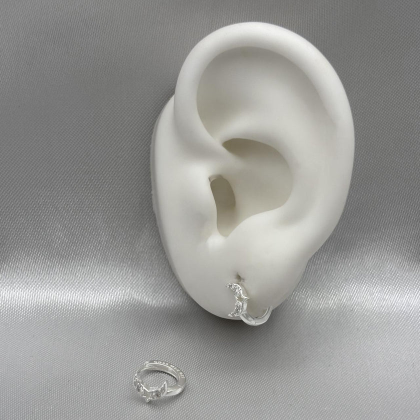 #H122 - Huggies Luna Con Estrella Con Piedra Zirconia Plata - LL1.3