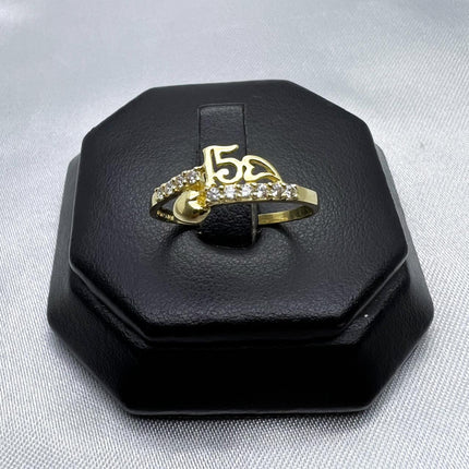 #HE157 - Anillo De XV/15 Años De Oro 10k - H07/1.4