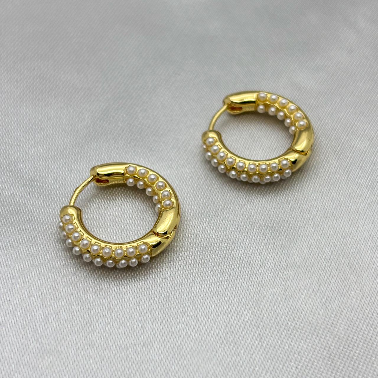 #HOL163 - Huggie Bolitas Oro Laminado 18K - LA035/