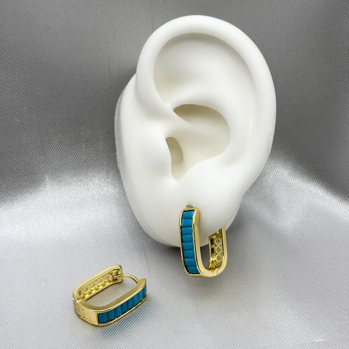 #HOL162 - Huggie Cuadrada Con Zirconia Oro Laminado 18K - LA035/