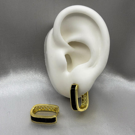 #HOL162 - Huggie Cuadrada Con Zirconia Oro Laminado 18K - LA035/