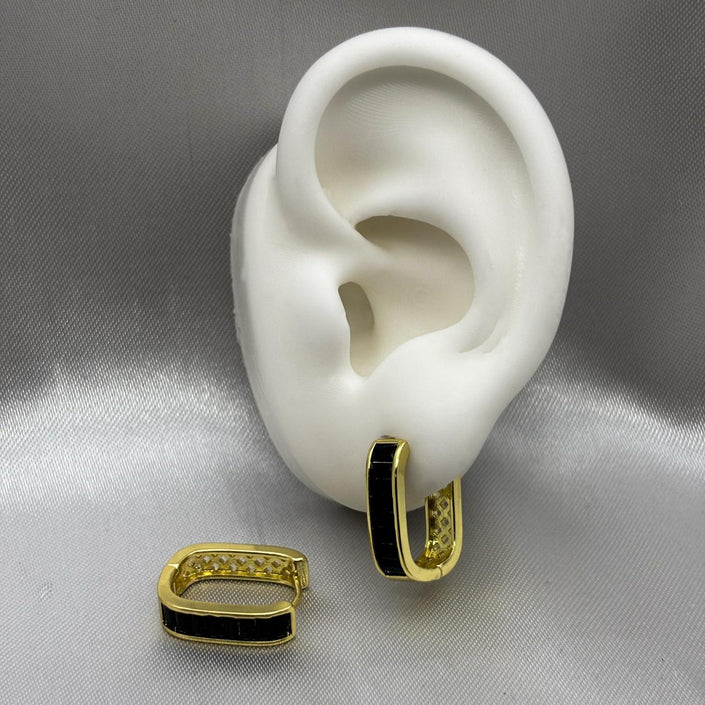 #HOL162 - Huggie Cuadrada Con Zirconia Oro Laminado 18K - LA035/