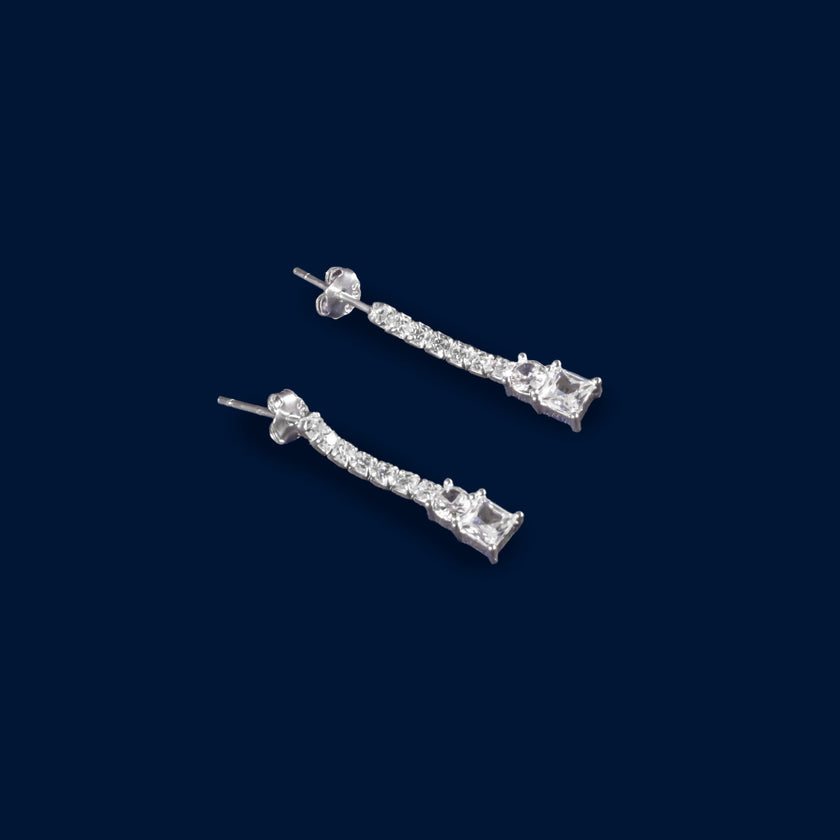 #J104 - Juego De Gargantilla Y Aretes Con Zirconia  Plata - B11/20.8