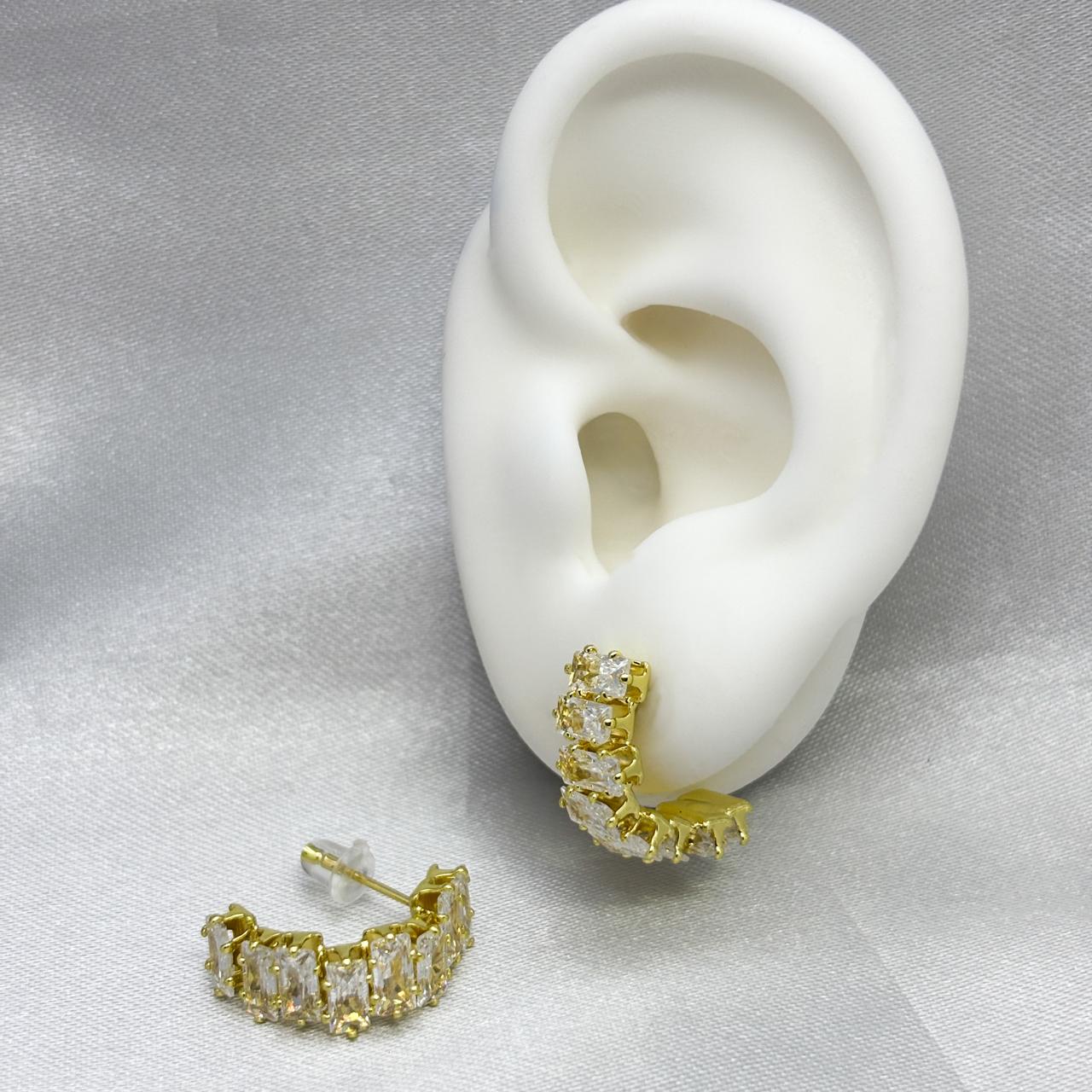 #ARL142 - Arete Con Piedra De Zirconia Oro Laminado 18K - LB030/