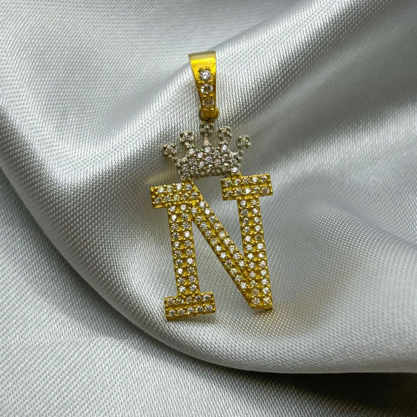 #HE163 - Dije Letras De Oro 10k - H04/3.5