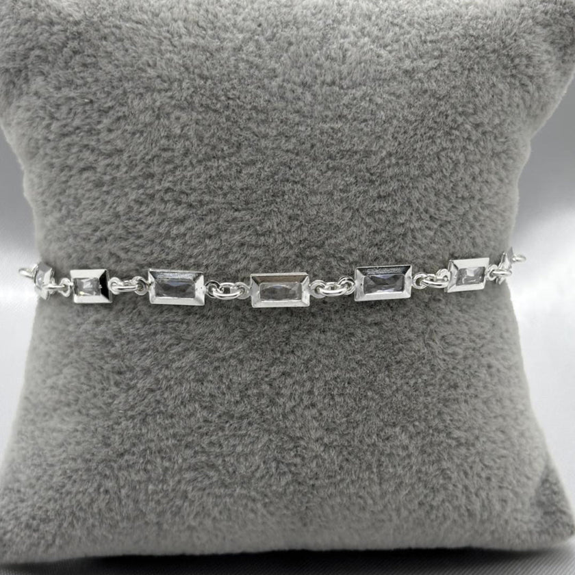 #PA294 - Pulsera Rectangular Con Zirconia Plata -A09/4.1