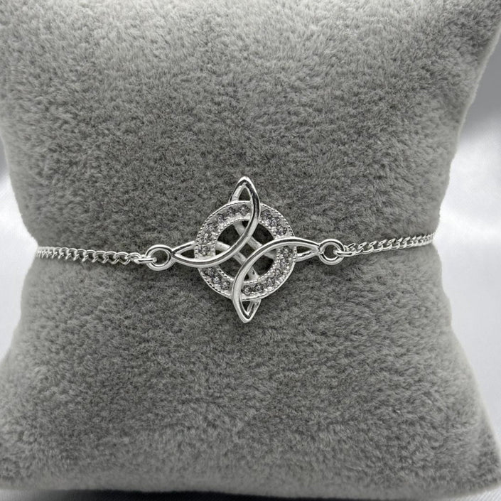 #PA321 - Pulsera Nudo De Bruja Con Piedra Zirconia Plata - A08/3.0
