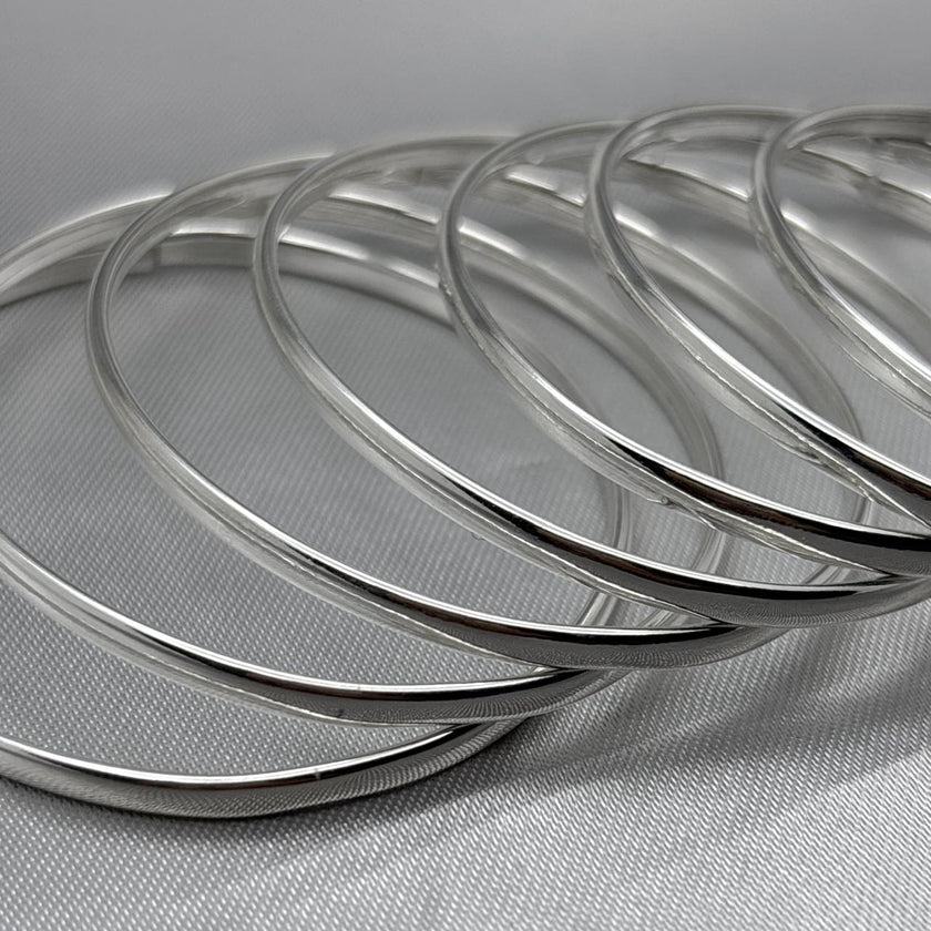 #SE102 - Semanario Circular Liso Terminado Almendrado Plata - A07/24.6