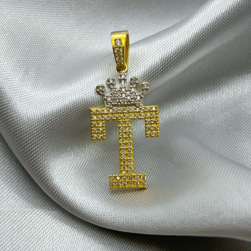 #HE163 - Dije Letras De Oro 10k - H04/3.5