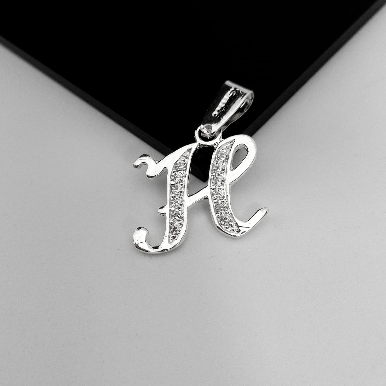 #D116 - Dije De Letra Con Zirconia De Plata - A10/1.2