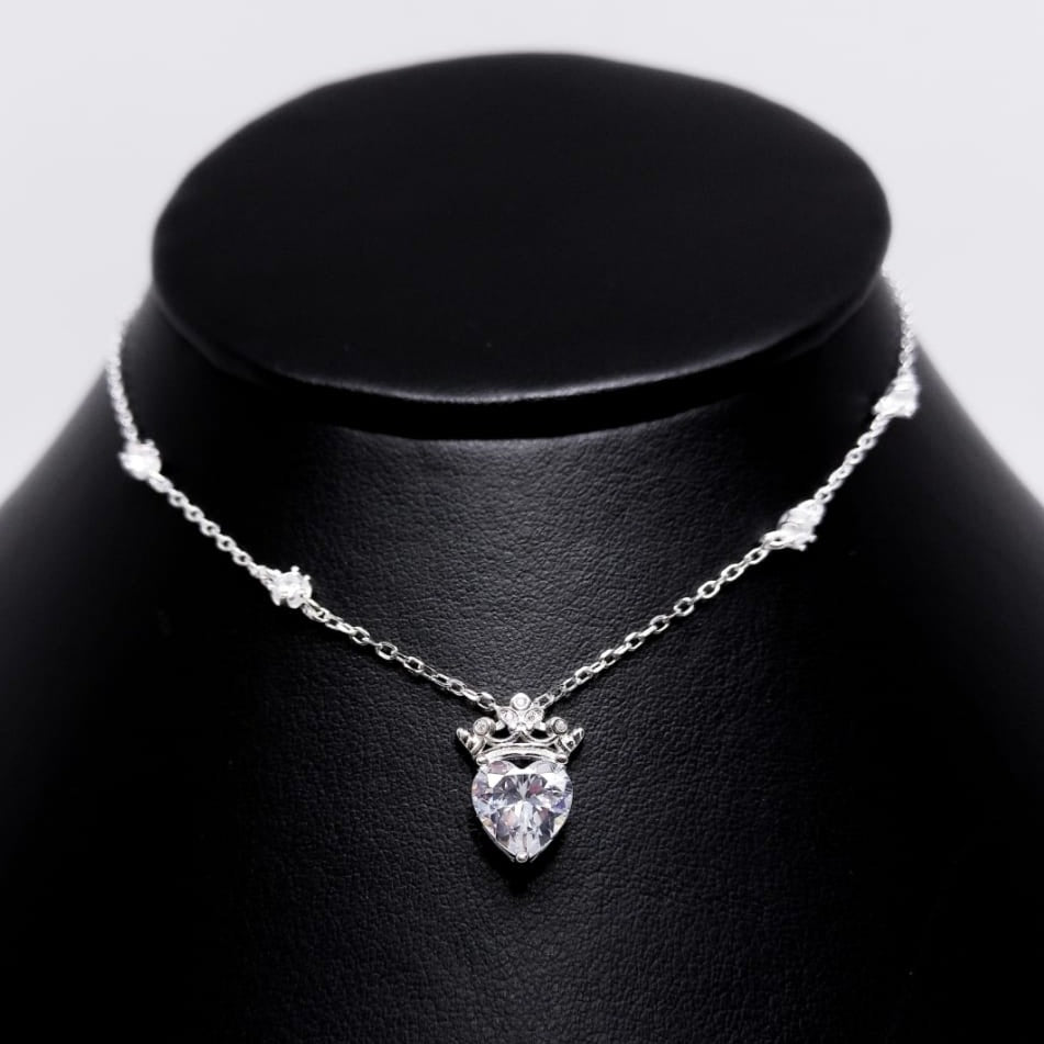 #G192 - Gargantilla De Corazón y Corona De Plata - C14/3.8