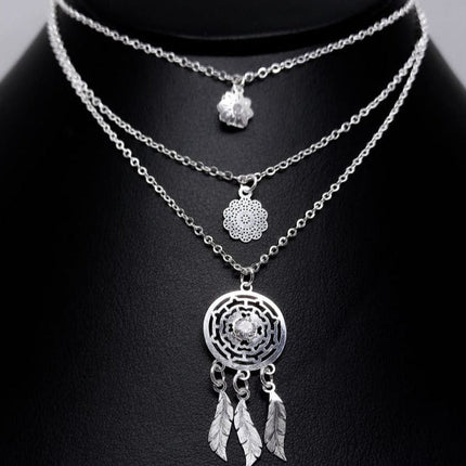 #G119 - Gargantilla Triple De Atrapa Sueños y Flor - A18/6.8