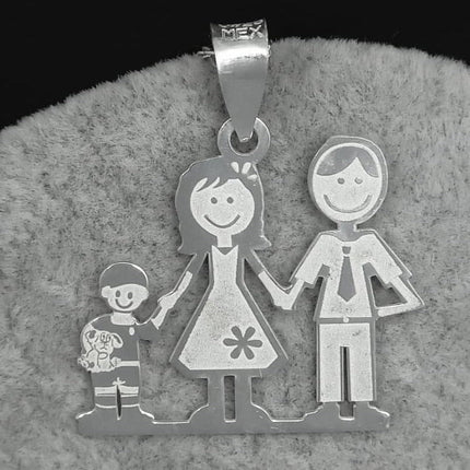 #D369 - Dije Familiar - Mamá, Papá y Niña o Niño - B19/2.0