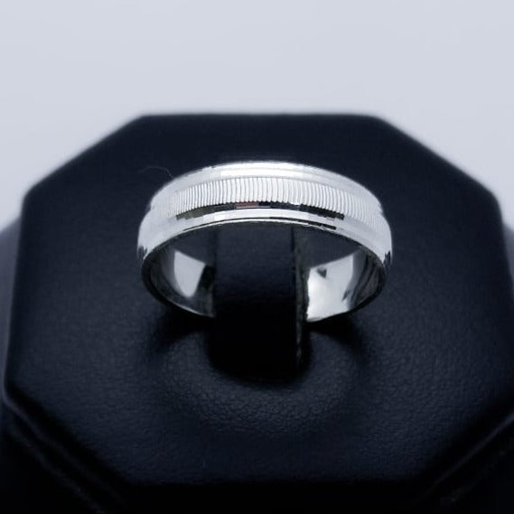 #AG117 - Argolla Diamantada - 6 mm - A09/2.4