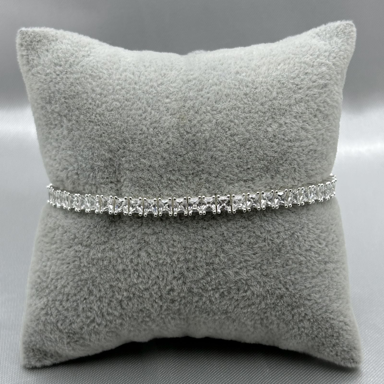 #PA335 - Pulsera/Pulso De Plata Tipo Tenis -C14/13.5