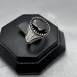 #AC113 - Anillo Caballero Con Piedra - B11/6.0