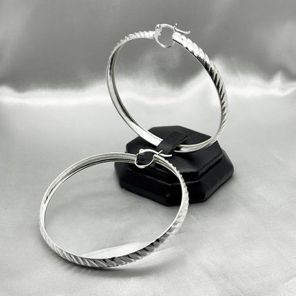 #ARR133 - Arracada Diamantada - A09/10.9