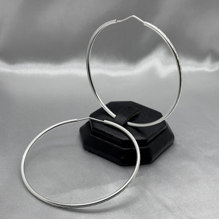 #ARR130 - Arracada Diamantada - A07/8.0