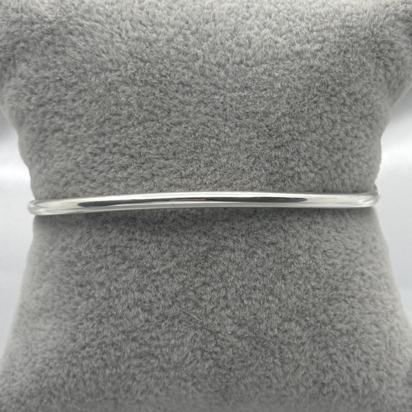 #PA161 - Pulsera Rígida Corazones De Plata - A10/9.0