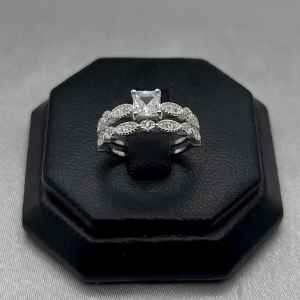 #AL145 - Alianza Cuadrada Con Zirconia Plata - C14/3.5