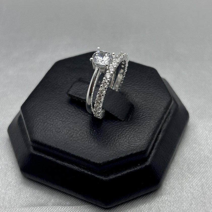 #AL113- Alianza Liso Con Zirconia Y Churumbela Plata - PU4.5