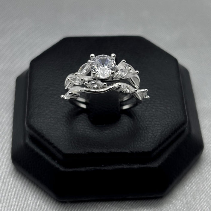 #AL139 - Alianza Cruzada Ramas Con Zirconia Plata - PU4.3