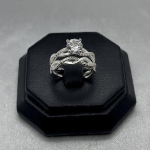 #AL137 - Alianza Cruzada Con Zirconia Plata - PU4.8