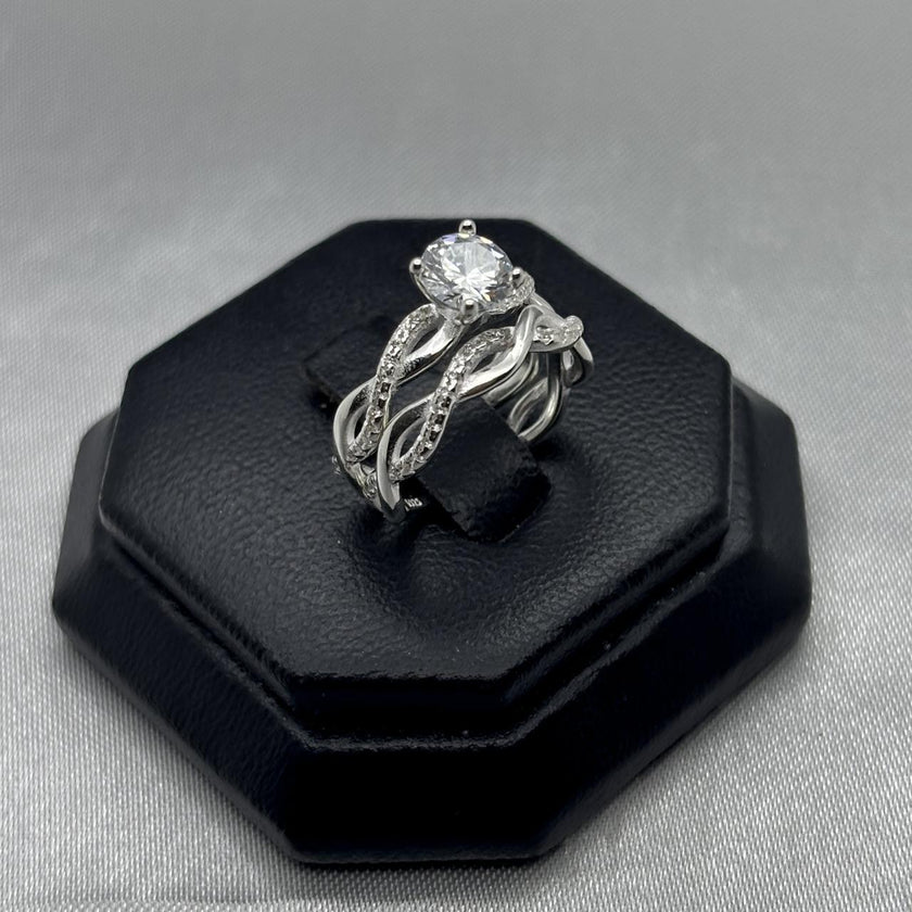 #AL137 - Alianza Cruzada Con Zirconia Plata - PU4.8