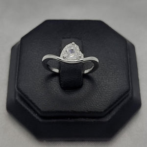 #AD189 - Anillo Corazón Con Zirconia Plata - IC2.5