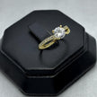 #AD10172 - Anillo Solitario Con Zirconia Oro 10K - I01/2.0
