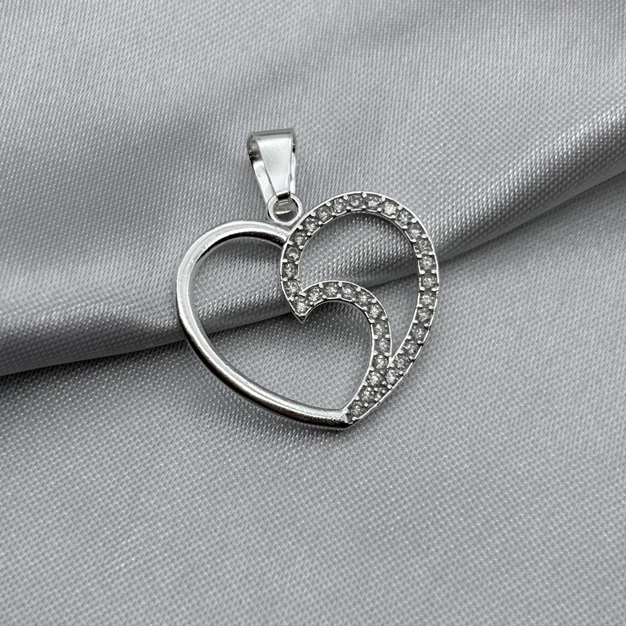 #D488 - Dije Corazón Con Zirconia Plata - A09/2.6
