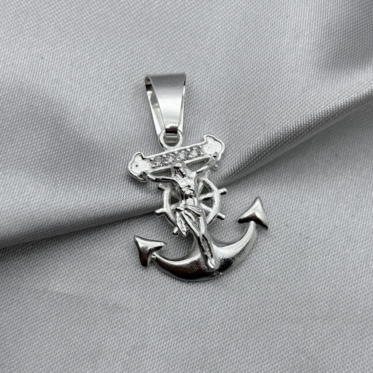 #D484 - Dije Cristo Y Ancla Con Zirconia Plata - A09/4.2