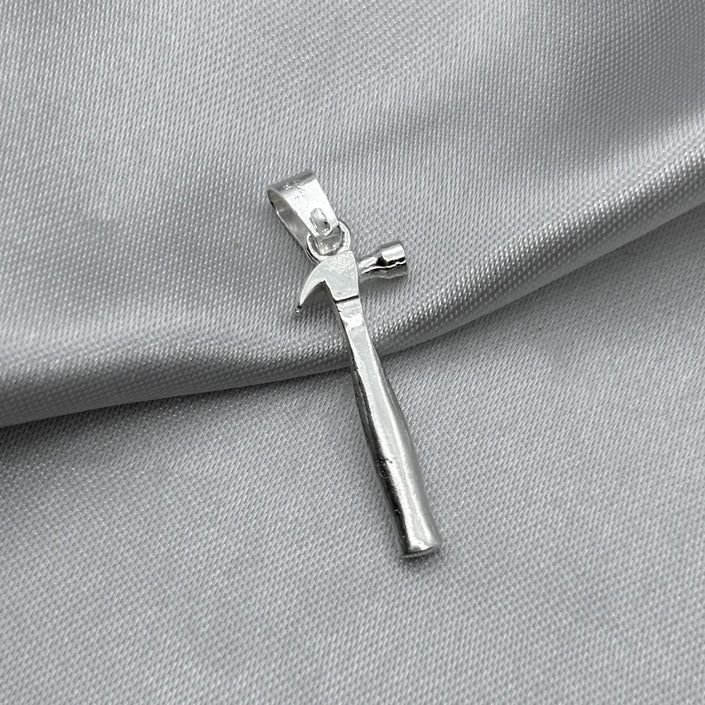 #D489 - Dije Martillo Plata - A08/2.2