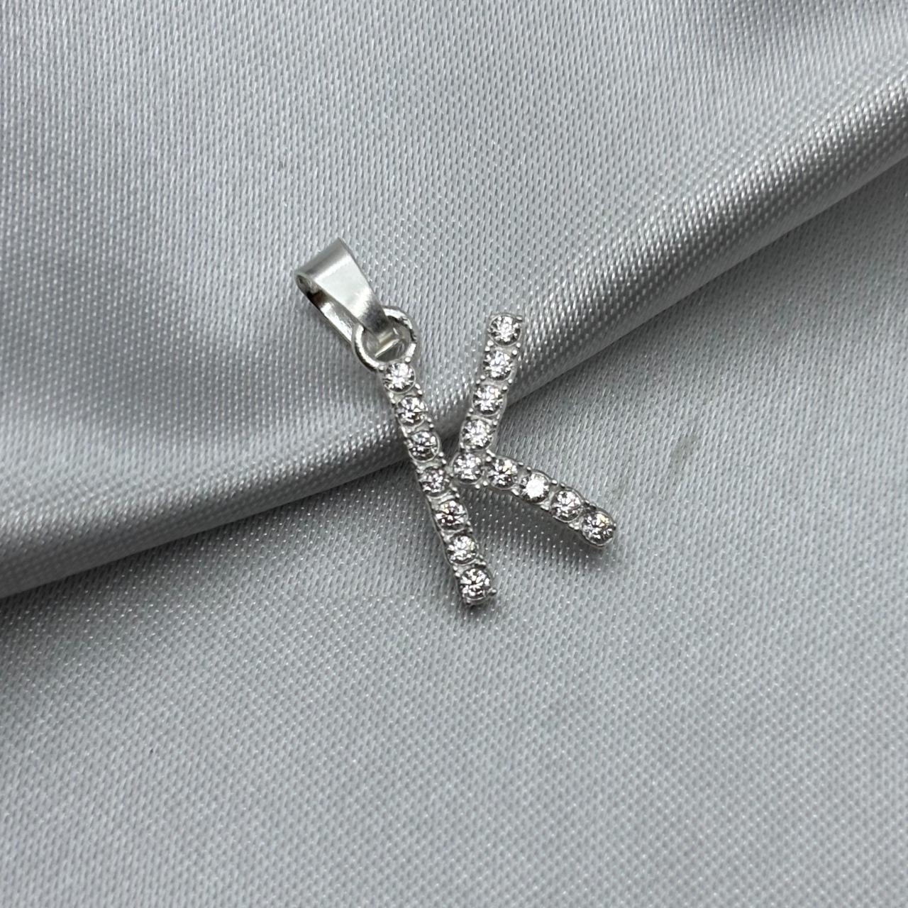 #D459 - Dije Letra Con Zirconia Plata - B09/1.3