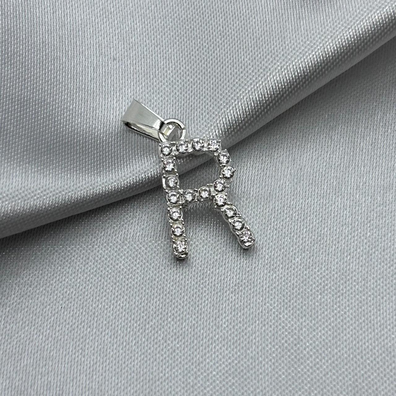 #D459 - Dije Letra Con Zirconia Plata - B09/1.3