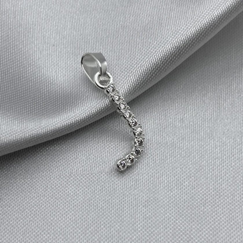 #D459 - Dije Letra Con Zirconia Plata - B09/1.3