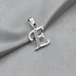 #D561 - Dije Letras Con Zirconia Plata- B09/1.5