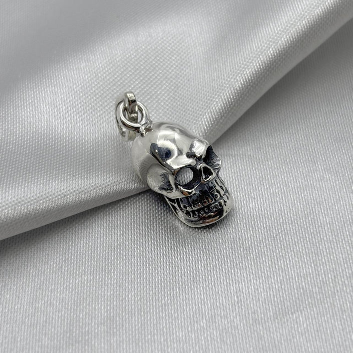 #D236 - Dije Cráneo Plata Pavonada - A13/3.6