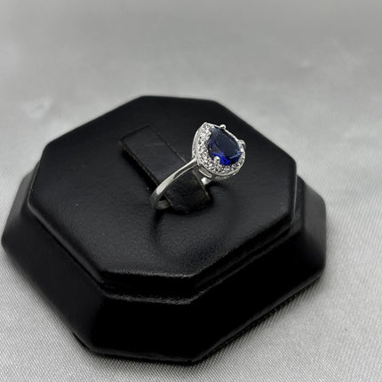 #AD464 - Anillo Gota Con Zirconia Plata - A09/1.5
