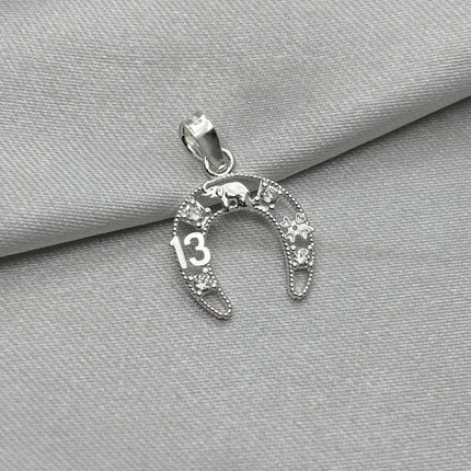 #D651 - Dije Herradura De La Suerte Con Zirconia Plata - B12/1.0