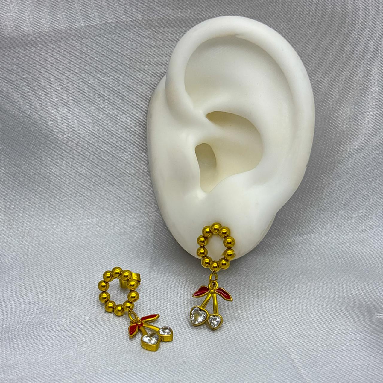 #ARL162 - Arete Aro De Bolitas Cereza/Corazón Colgante Oro Laminado 18k - LB030/