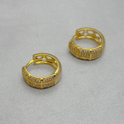 #HOL171 - Huggies Circular Piedra Zirconia Oro Laminado 18k - LB035/