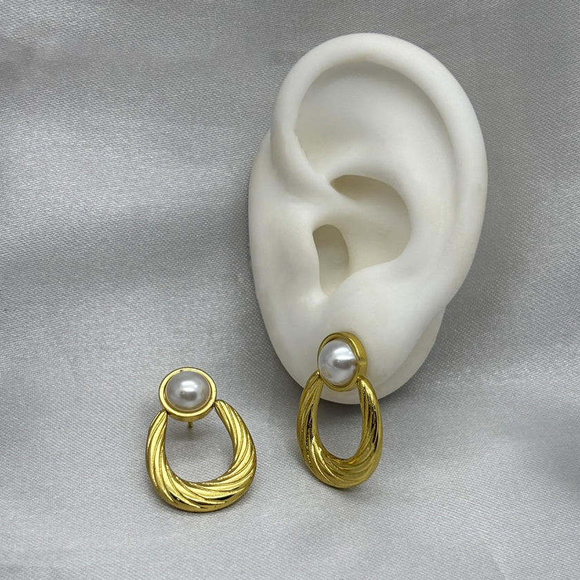 #ARL165 - Arete Ovalado Perla Sintética Oro Laminado 18k - LB025/