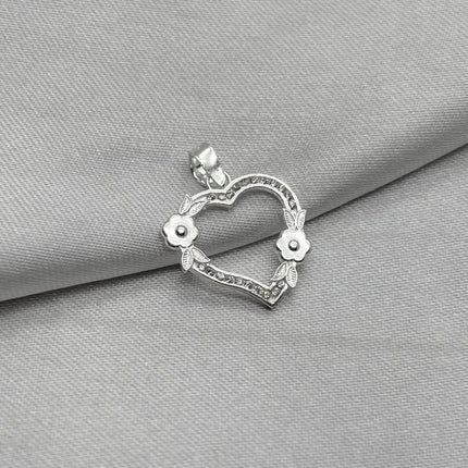 #D649 - Dije Corazón Con Flores Con Zirconia Plata - B12/1.4