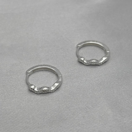 #H207 - Huggie Onda Plata - B17/2.0