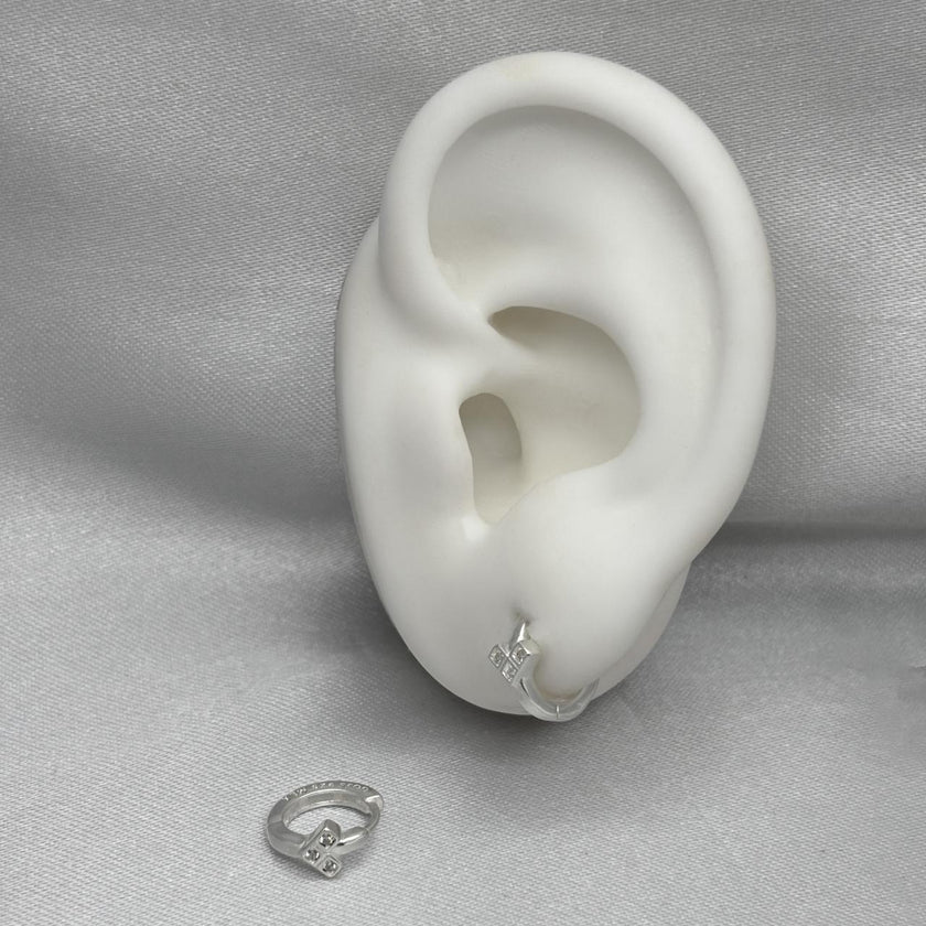 #H210 - Huggie Corazón Lego Con Zirconia Plata - B17/1.5