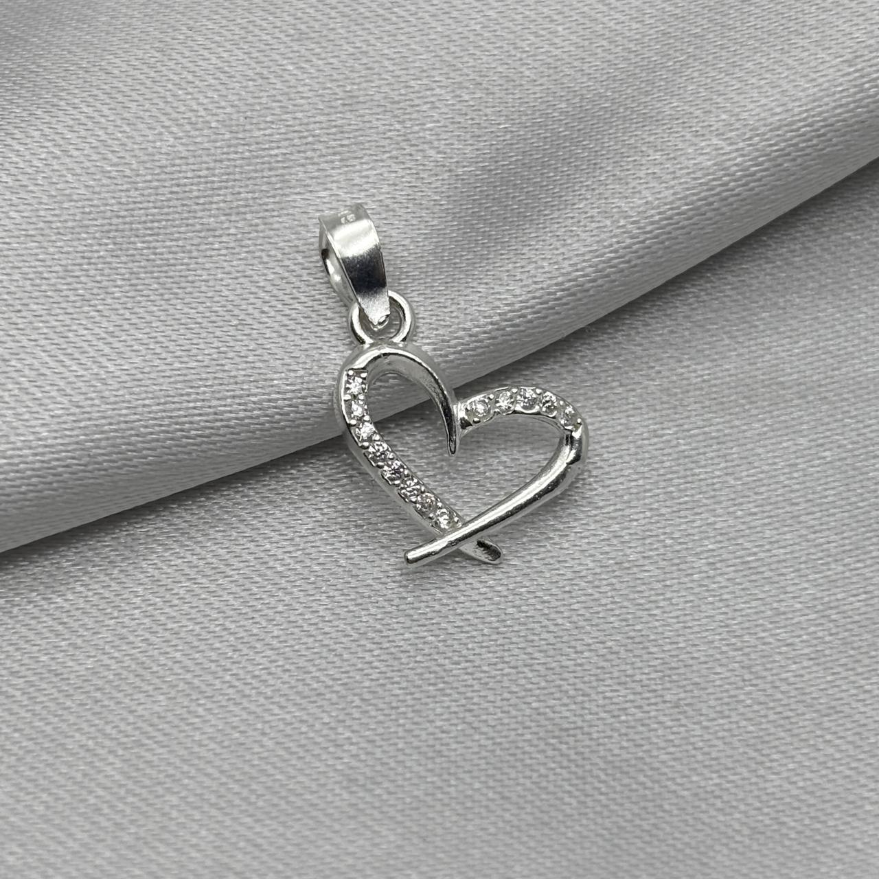 #D676 - Dije Dibujo De Corazón Con Zirconia Plata - B12/0.7