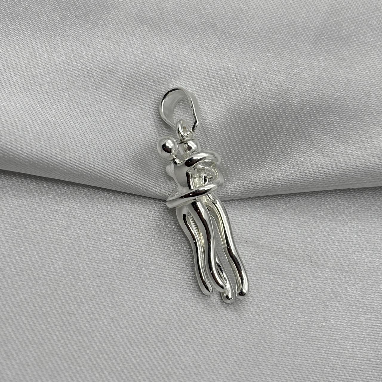 #D678 - Dije Conjunto El & Ella Abrazo Plata - B18/3.8