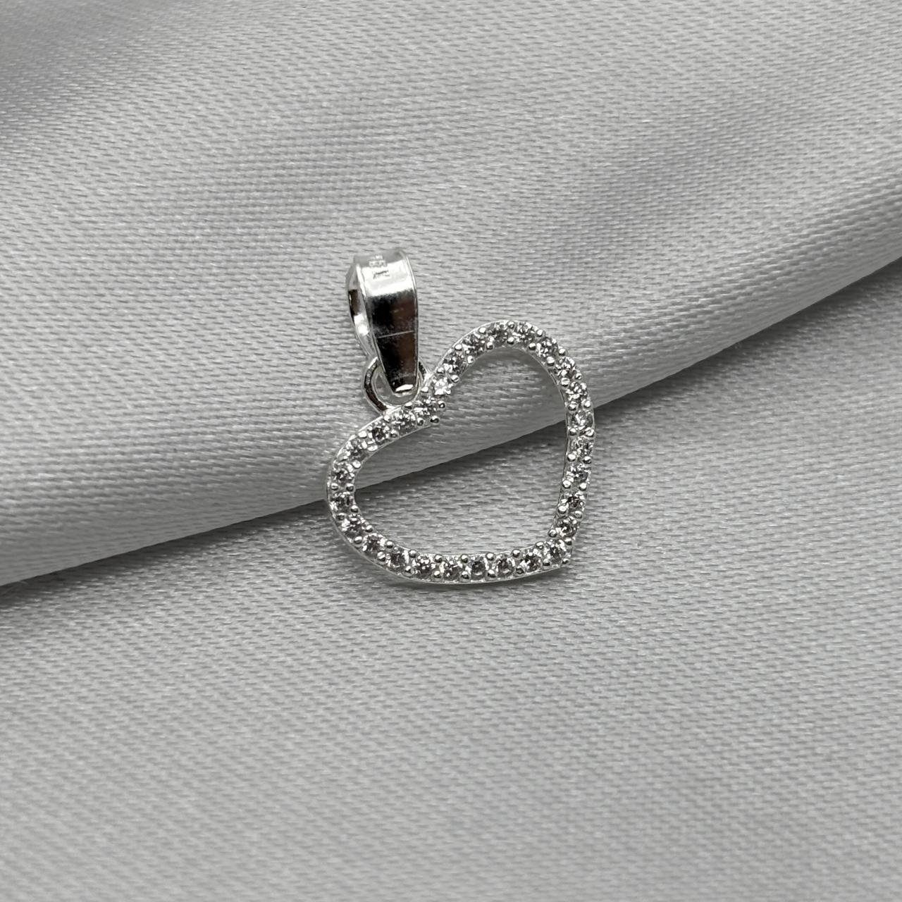 #D684 - Dije Corazón Con Zirconia De Plata - B12/0.7