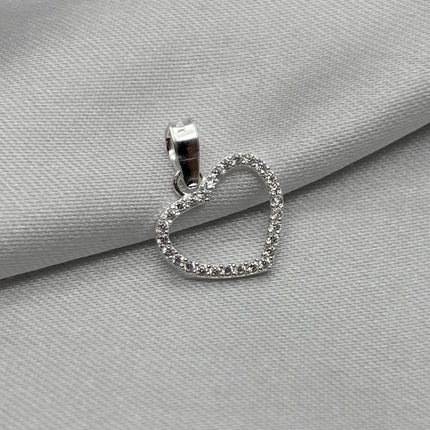 #D684 - Dije Corazón Con Zirconia De Plata - B12/0.7